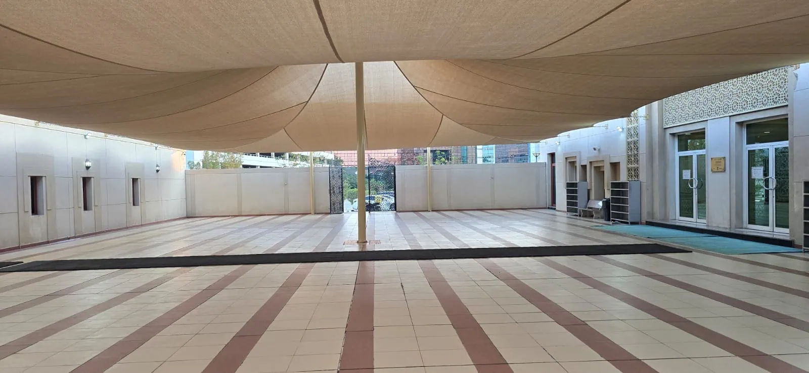 School Shades Manufacturers Dubai - Star Tents